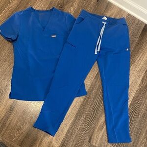 Figs Royal Blue jogger scrub and scrub top